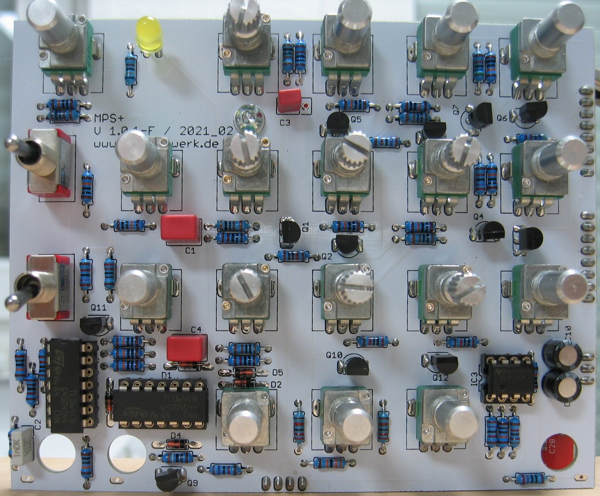 Thomas Henry's MPS populated control PCB