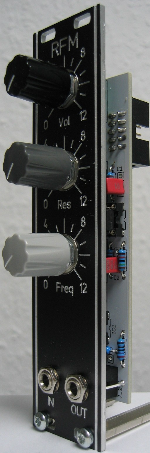 Parametric Equalizer, Resonating Filter VCF half front view
