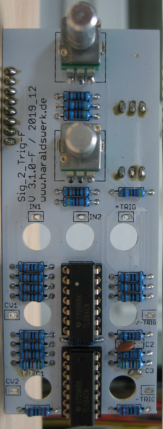 Signal to Trigger converter populated control PCB