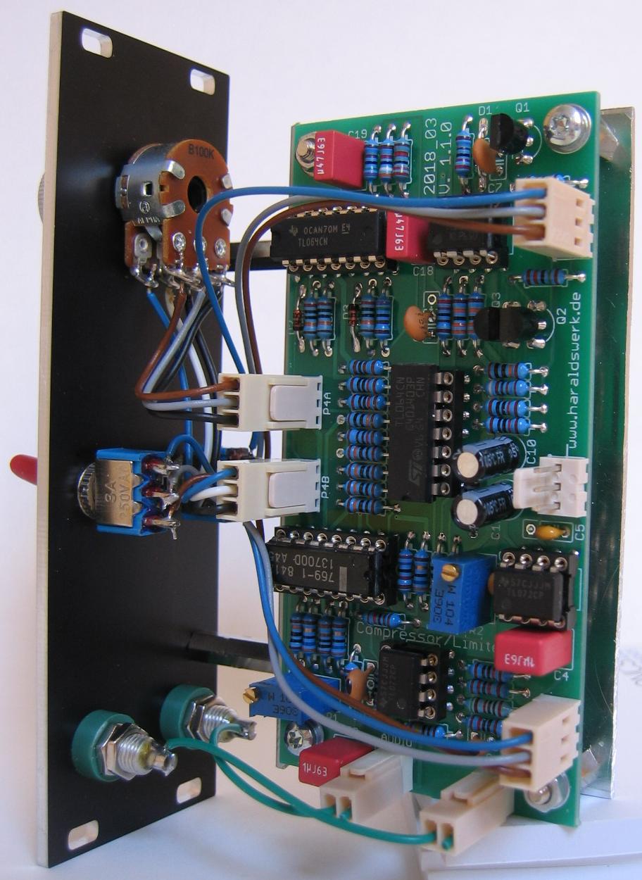 Limiter - Compressor: side view