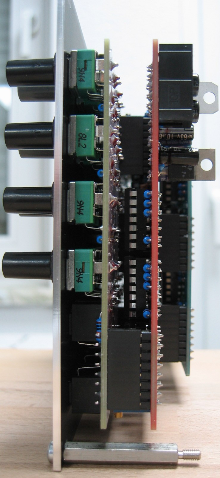 Trapezoid extended VCO side view
