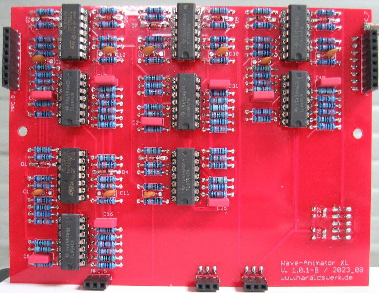 Multi Phase Waveform Animator populated main PCB 01